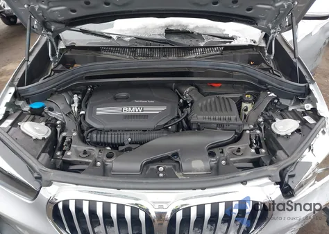 2020 BMW X1 xDrive28I z USA, uszkodzony, nr VIN WBXJG9C08L5R90356